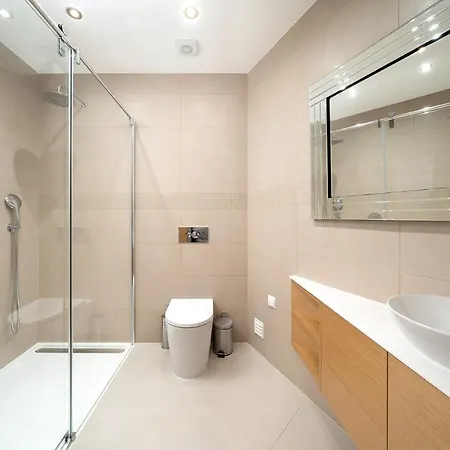 Sleek New Apartment, Horta Galvao, Algarve Apartment *