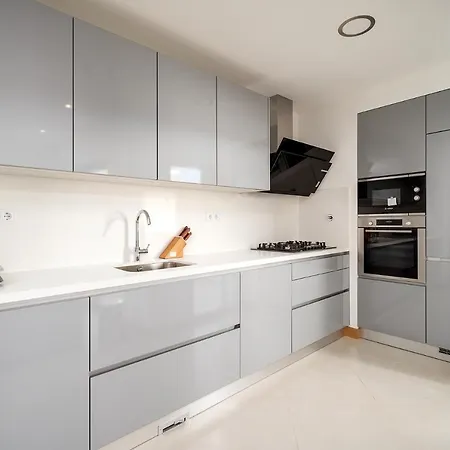 Apartment Sleek New Apartment, Horta Galvao, Algarve Lagos