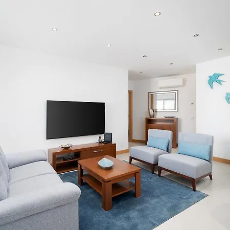 Sleek New Apartment, Horta Galvao, Algarve Apartment Lagos